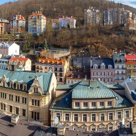 Ferienwohnung Karlovy Vary Zamecky Vrch Exterior foto