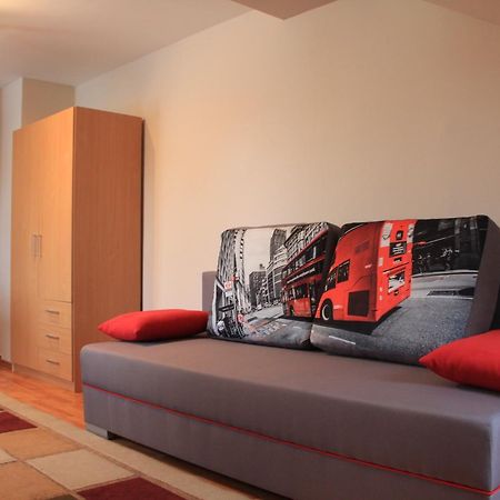 Ferienwohnung Karlovy Vary Zamecky Vrch Exterior foto